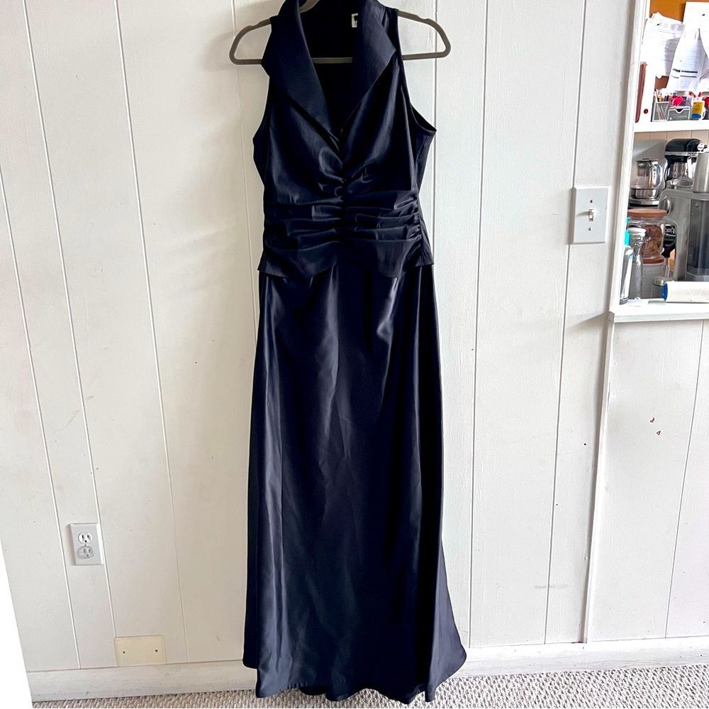 Vintage Tadashi Black Satin Ruched Tuxedo Collared Style Evening Dress Gow